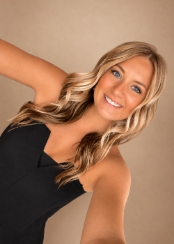 Dental Hygienist, Shayna